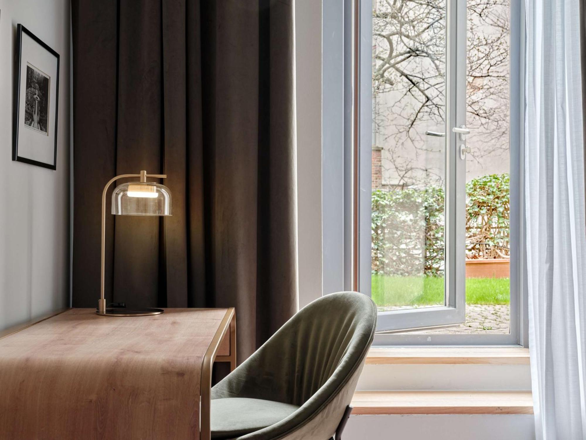 Radisson Blu Triest Hotel, Hotel Wenen